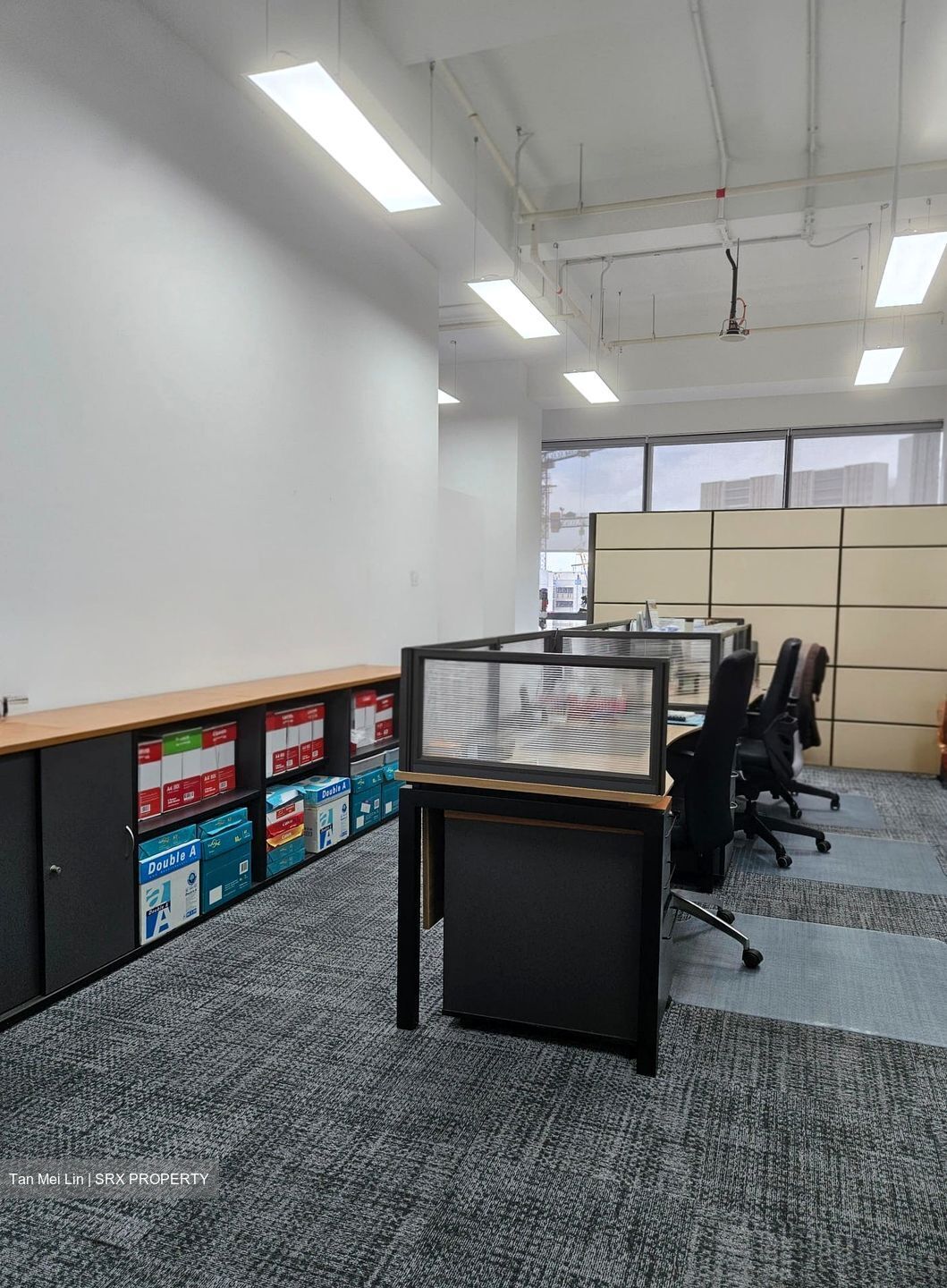 Woods Square (D25), Office #548940511